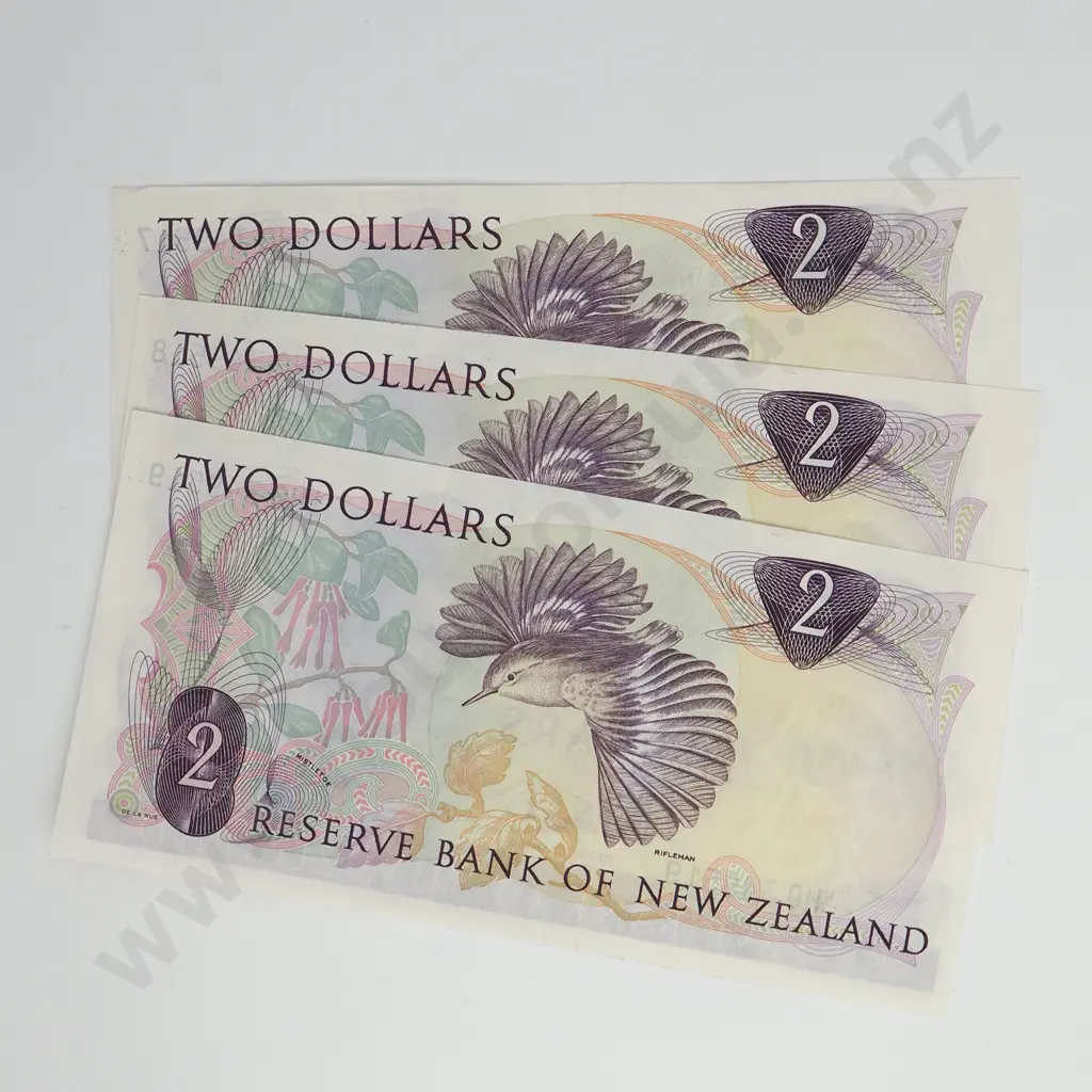 WILKS CONSEC TRIO 2 DOLLARS BANKNOTES ND(1968-75) P.164b Almost UNCIRCULATED CCV$180 Image 1++