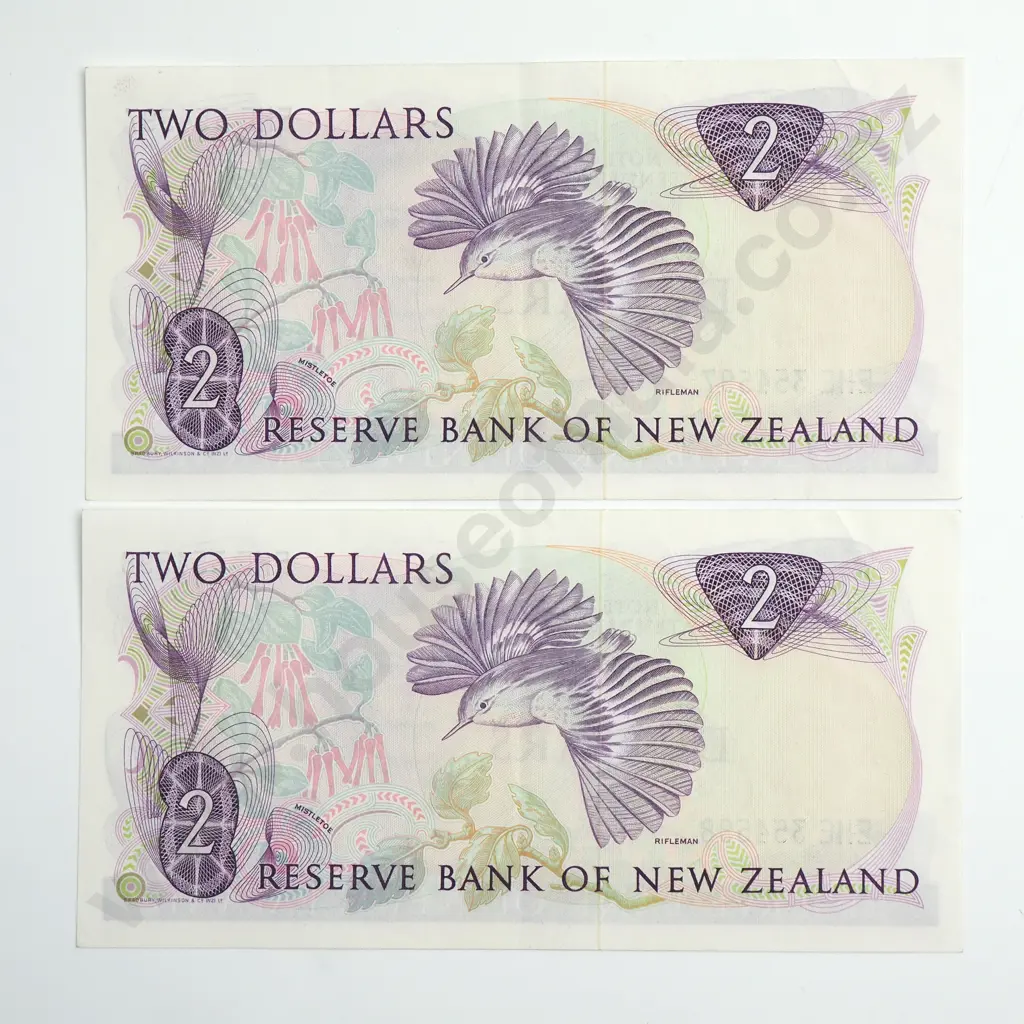 HARDIE TYPE II CONSEC PAIR 2 DOLLARS BANKNOTES aUNC SECOND TO LAST PREFIX Image 1++