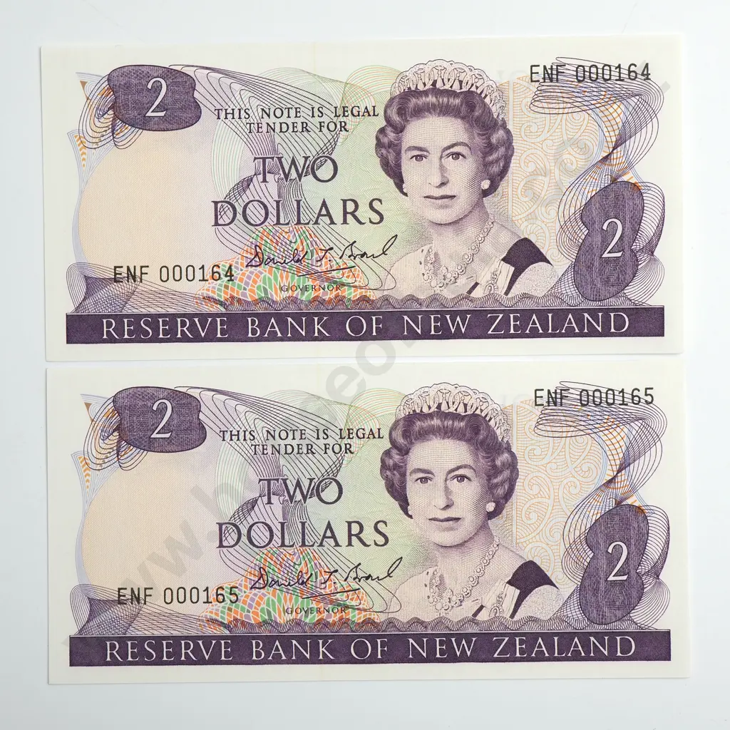 BRASH TYPE I 1ST PREFIX LOW SERIAL NUMBER CONSEC PAIR 2 DOLLARS BANKNOTES UNCIRCULATED Image 1++