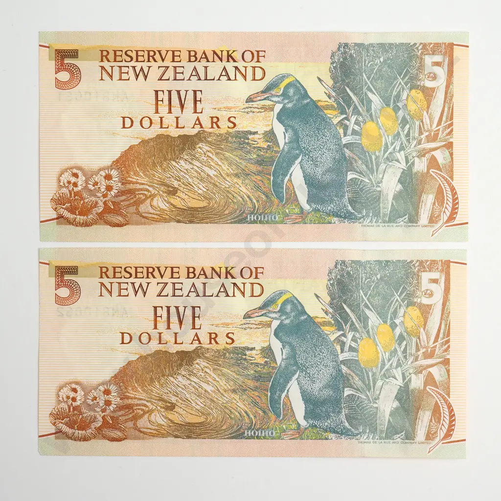 CONSEC PAIR 5 DOLLARS NOTES, BRASH TYPE II SIGNATURES, PREFIXES AN, UNCIRCULATED Image 1++