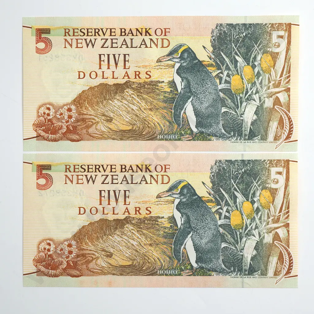BRASH TYPE II CONSEC PAIR 5 DOLLARS BANKNOTES UNCIRCULATED Image 1++