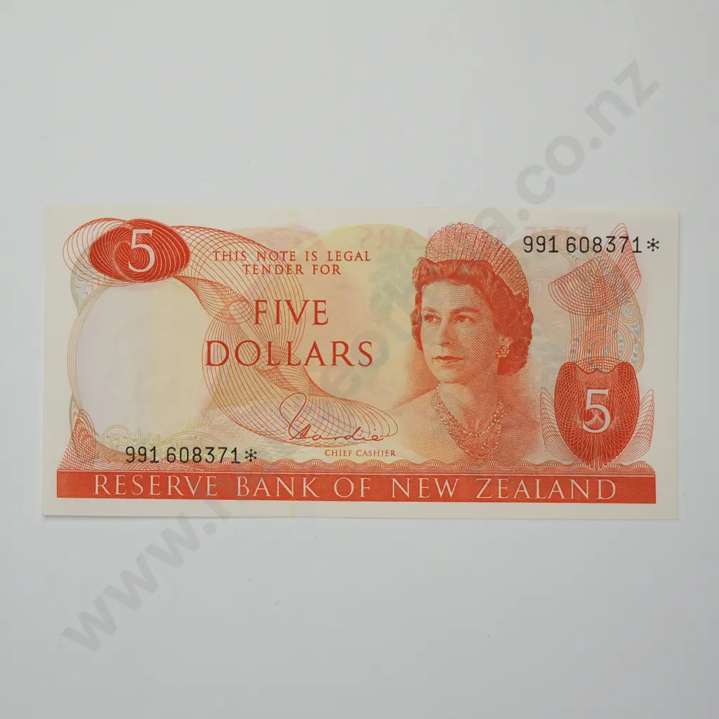 HARDIE STAR NOTE 5 DOLLARS BANKNOTE ND(1977-81) P.165d UNCIRCULATED CV$80 Image 1++