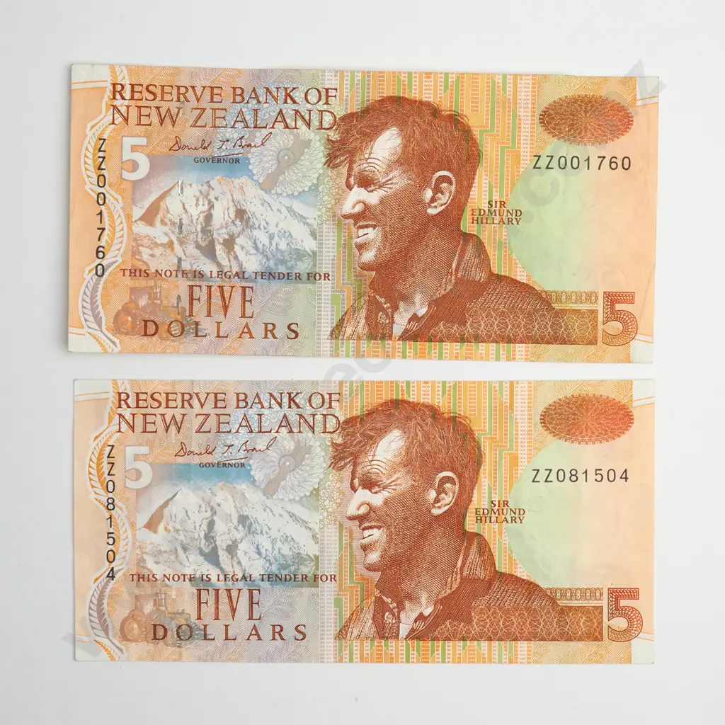 TWO NZ BRASH ZZ REPLACEMENT 5 DOLLARS BANKNOTES UNCIRCULATED $110 Image 1++