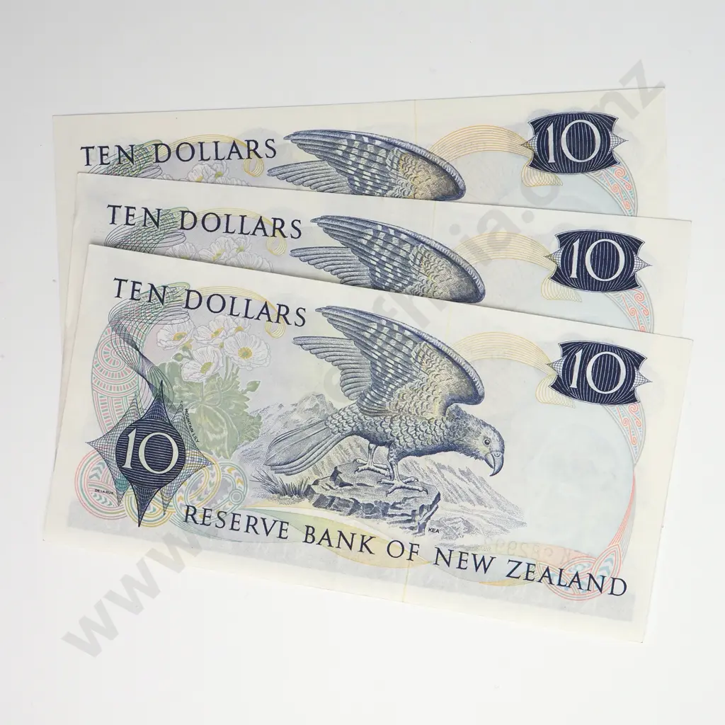 3 X 10 DOLLARS, HARDIE TYPE I SIGNATURE, PREFIXES 25K, aUNC Image 1++