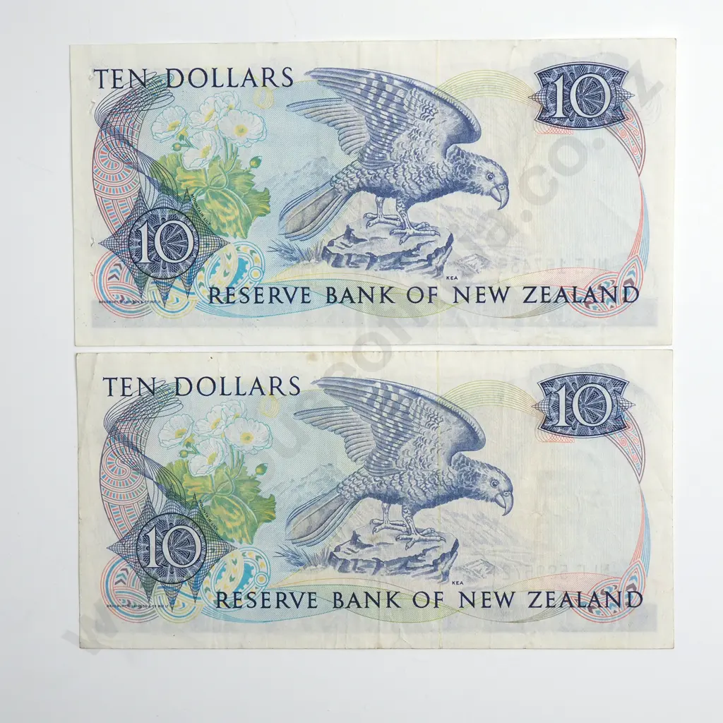 RUSSELL NON CONSEC PAIR 10 DOLLARS BANKNOTES FINE Image 1++