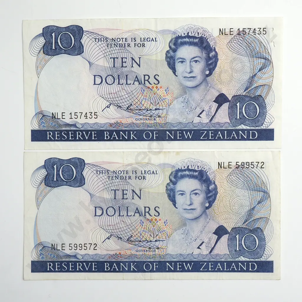 RUSSELL NON CONSEC PAIR 10 DOLLARS BANKNOTES FINE Image 1++