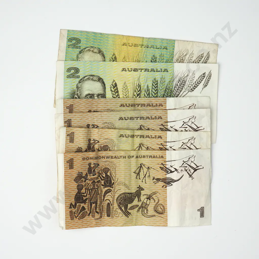 AUSTRALIA Four 1 dollar & two 2-dollar notes Image 1++