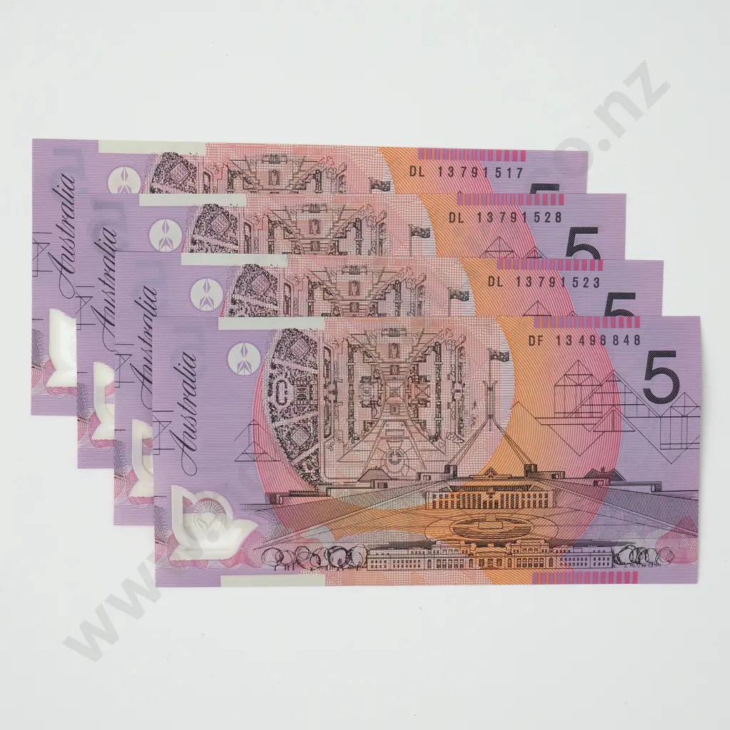 AUSTRALIA Four 5 dollar notes, AUNC Image 1++