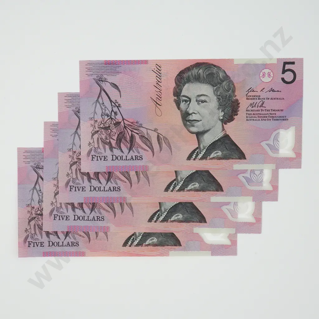 AUSTRALIA Four 5 dollar notes, AUNC Image 1++
