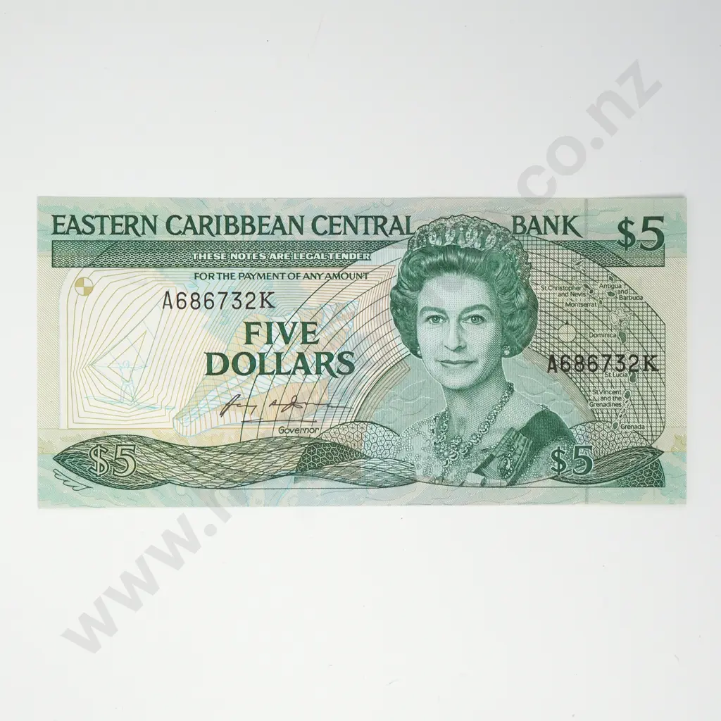 EASTERN CARIBBEAN CENTRAL BANK 5 dollars, 1986, UNC Image 1++