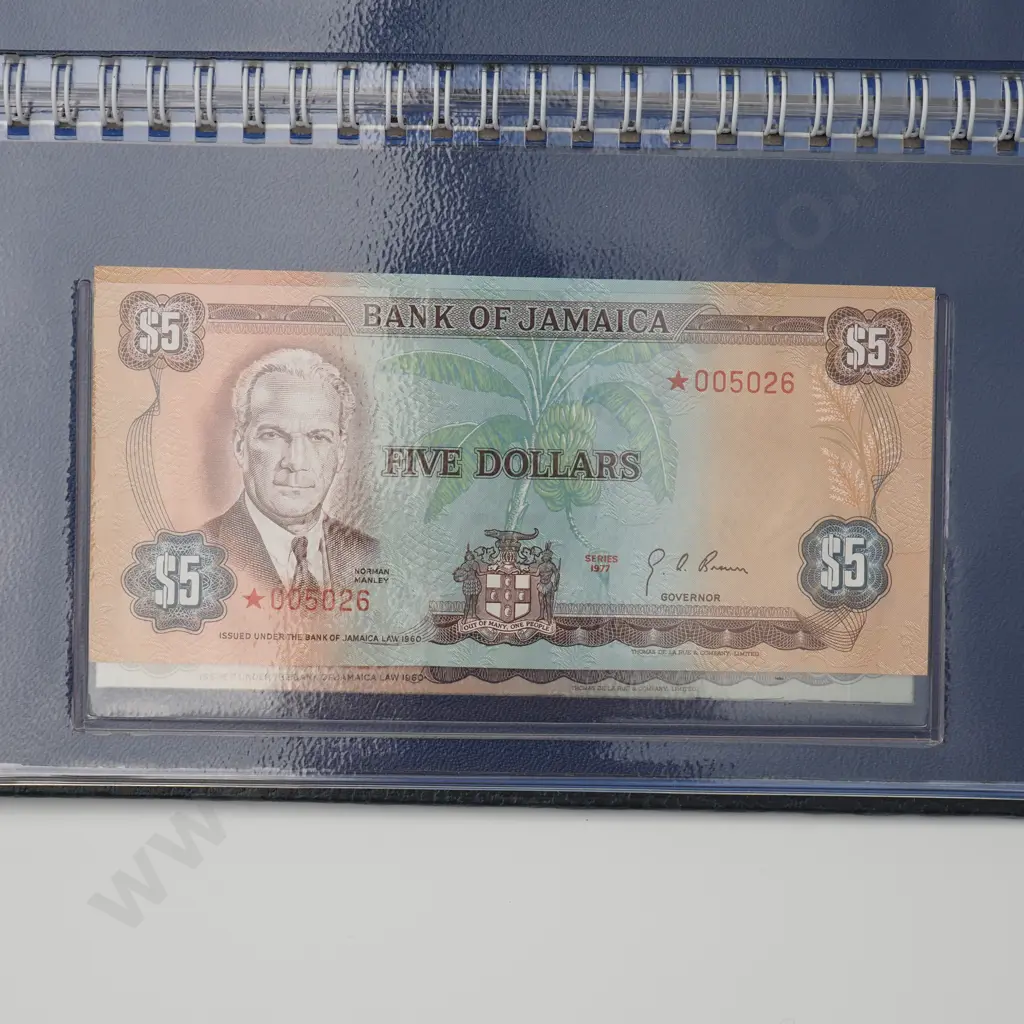 JAMAICA Bank of Jamaica set of four UNCIRCULATED notes, 1977, $1-$10, each with serial number 5026, with matching set of Image 1++