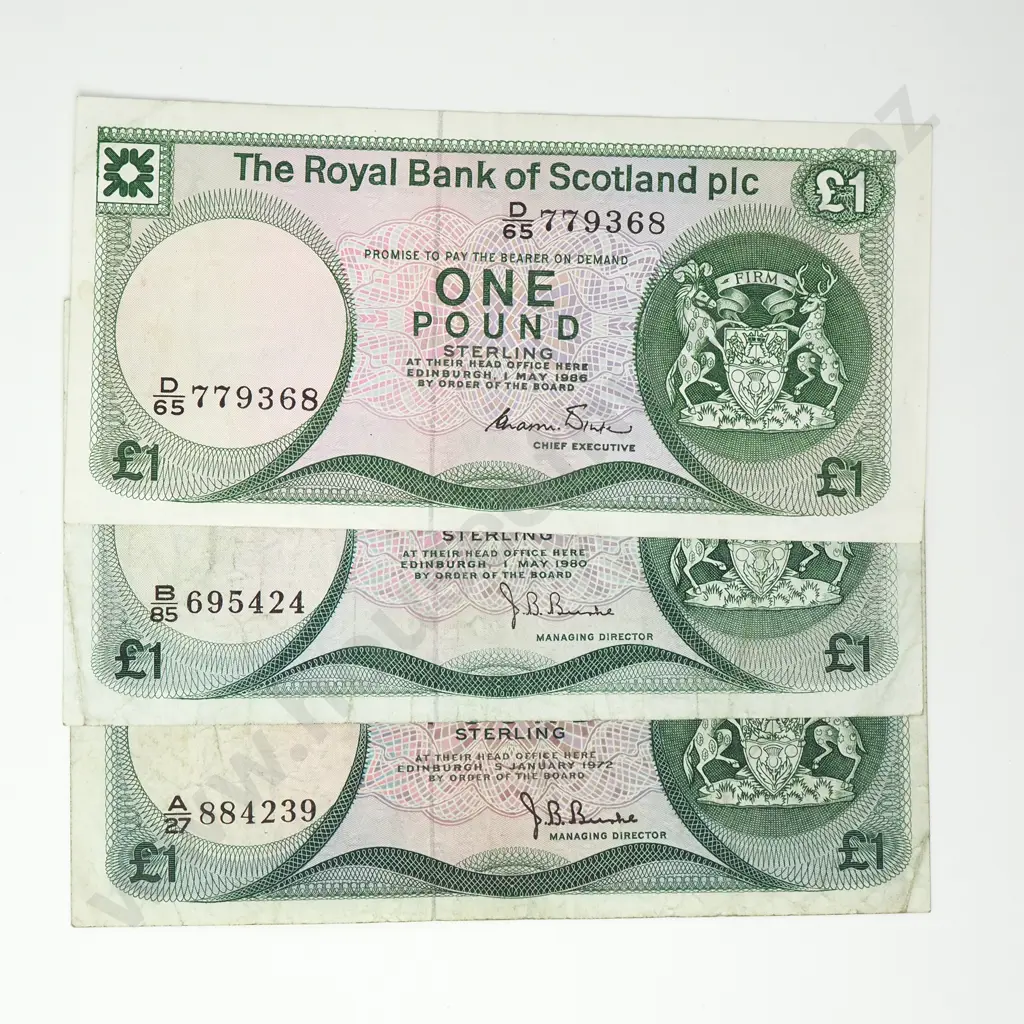 SCOTLAND Bank of Scotland Three 1 pound notes Image 1++