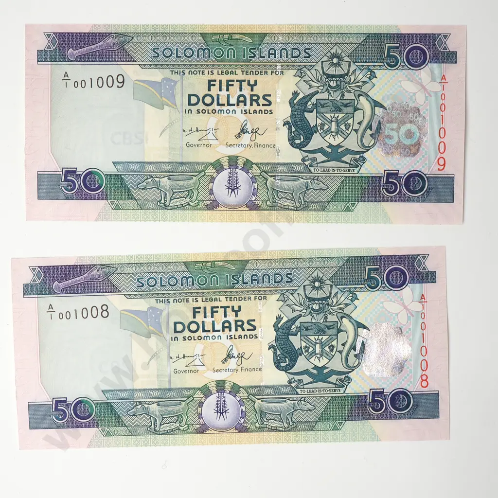 SOLOMON ISLANDS consecutively numbered 2x 50 dollars, AUNC Image 1++