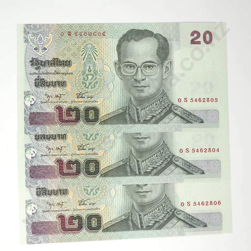 THAILAND Three consecutively numbered 20 baht, 2003, UNC Image 1++