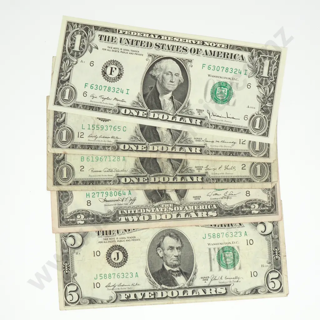 USA Assorted lot of notes Image 1++