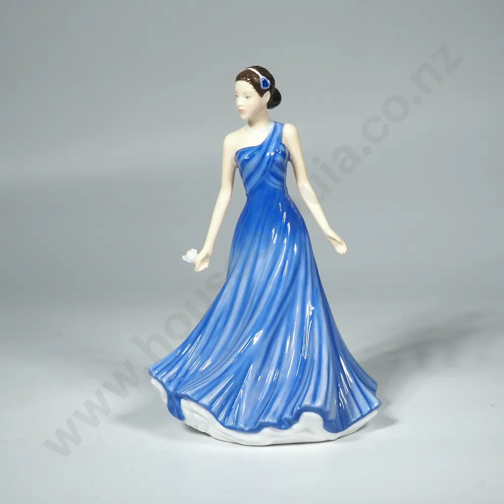 Royal Doulton Figure "Lottie" HN 5776 Image 1++