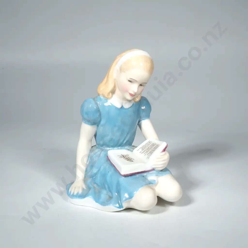 Vintage Royal Doulton Figure "Alice " HN 2158 Image 1++