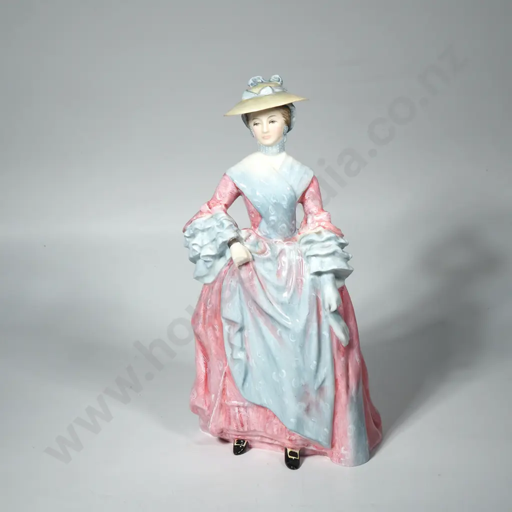 Royal Doulton Figure "Mary Countess Howe" HN 3765 From A Limited Edition Of 5000. Modelled By Peter A Gee Image 1++