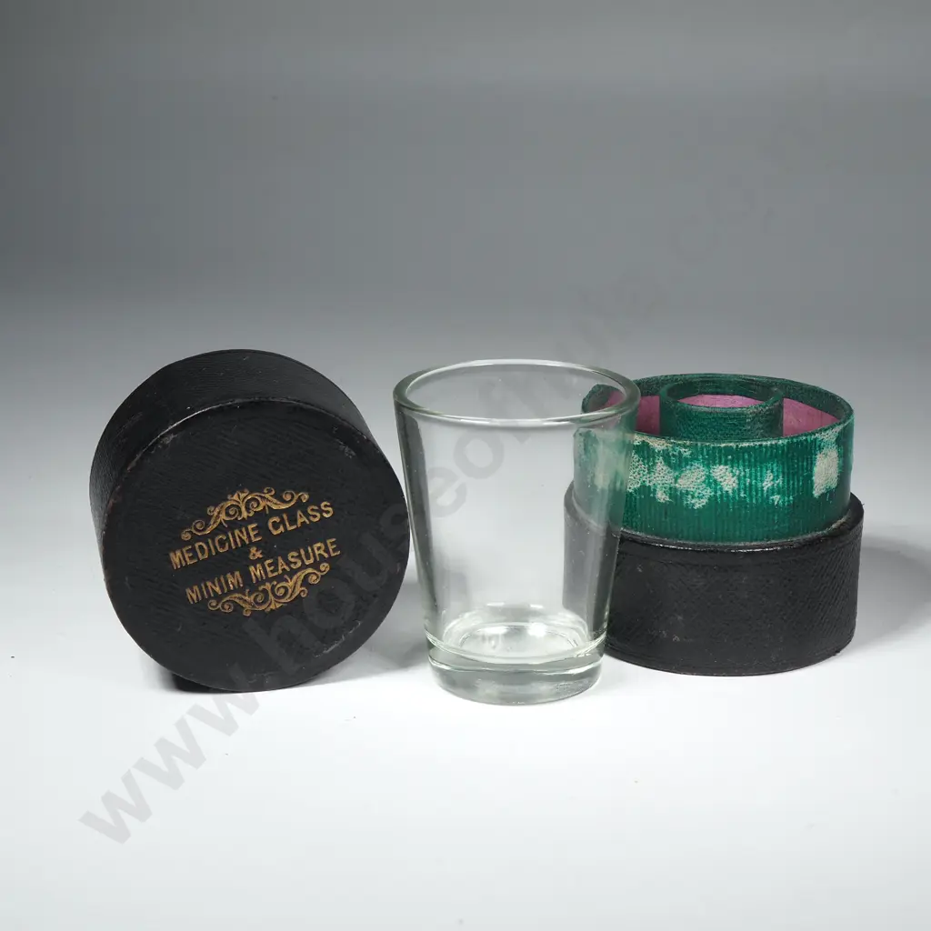 Medicine Glass in Original Leather Case Image 1++
