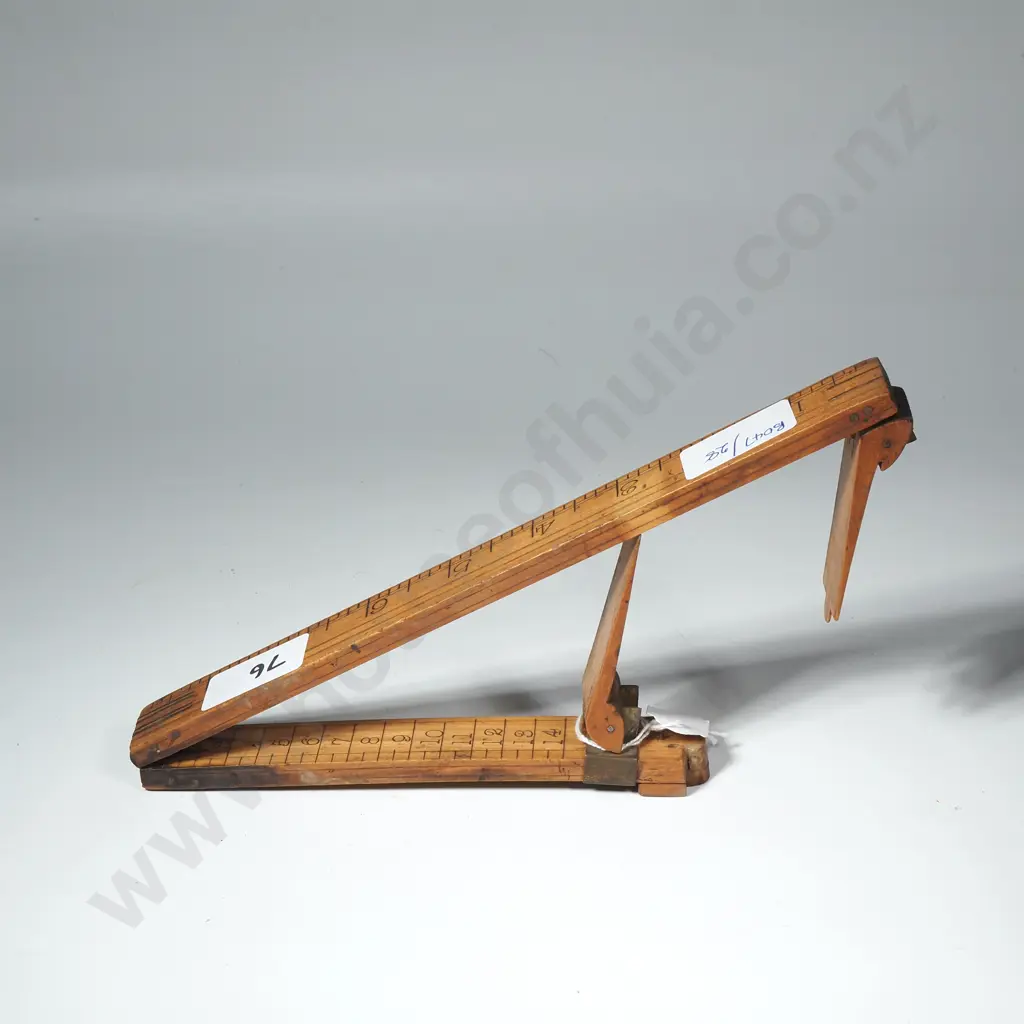 Boxwood & Brass  Foot Measuring Tool w Sliding Gauge by John Rabone & Sons of Birmingham Image 1++