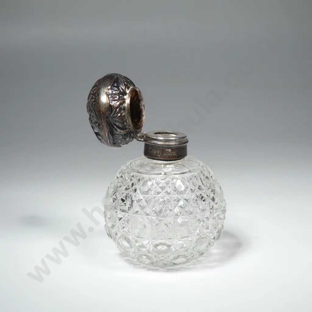 *Sterling Silver Topped Perfume Bottle, Interior Stopper Missing A/F Image 1++