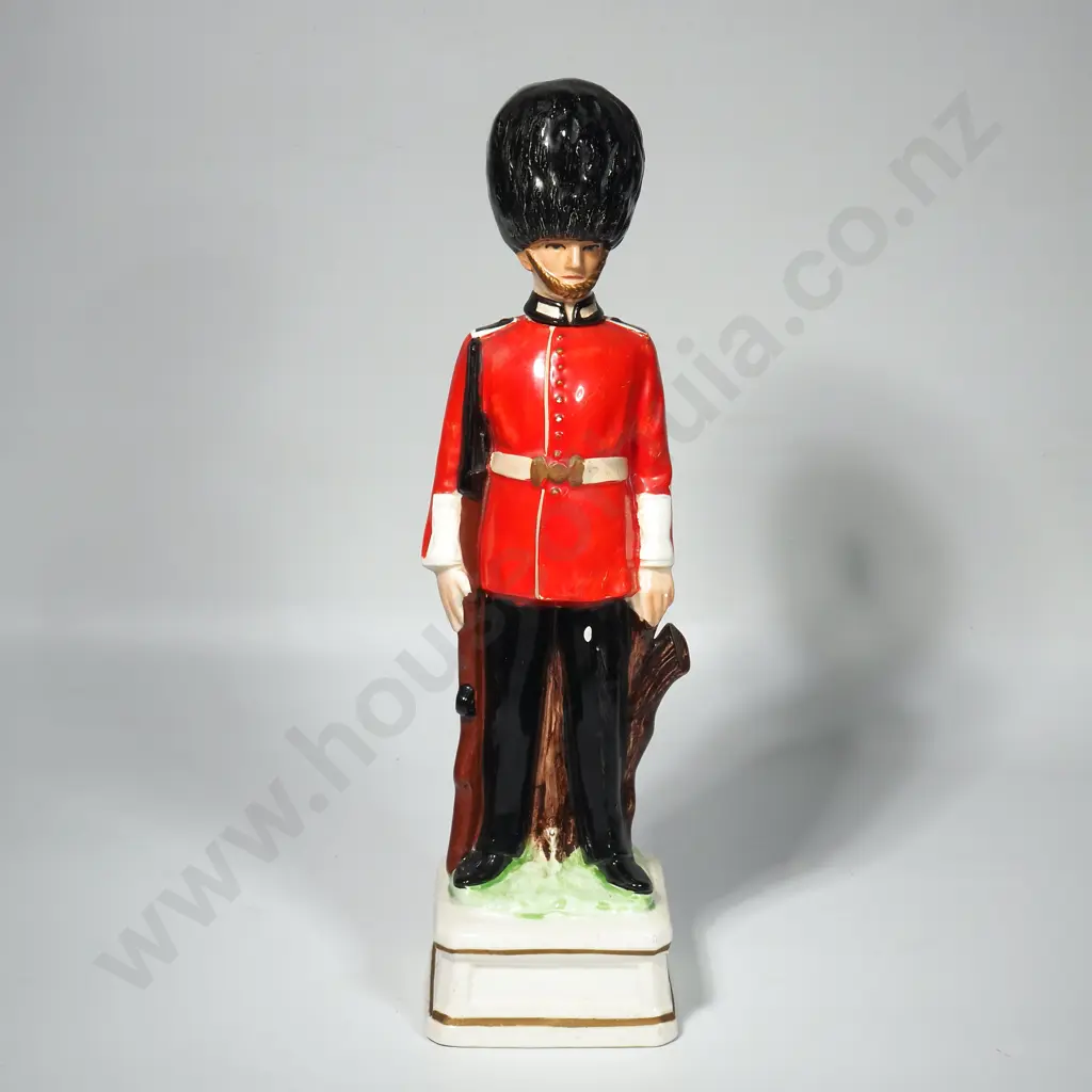 1970s Grenadier Imports Decanter,14th Light Dragoons Soldiers Music Box Image 1++