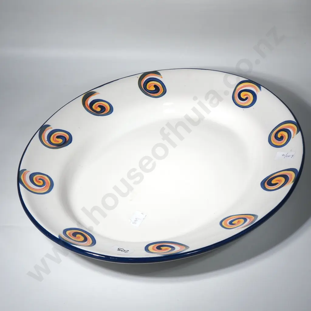 Large White Ground Temuka Pottery Ashet w Spiral Border & Navy Blue Rim Image 1++