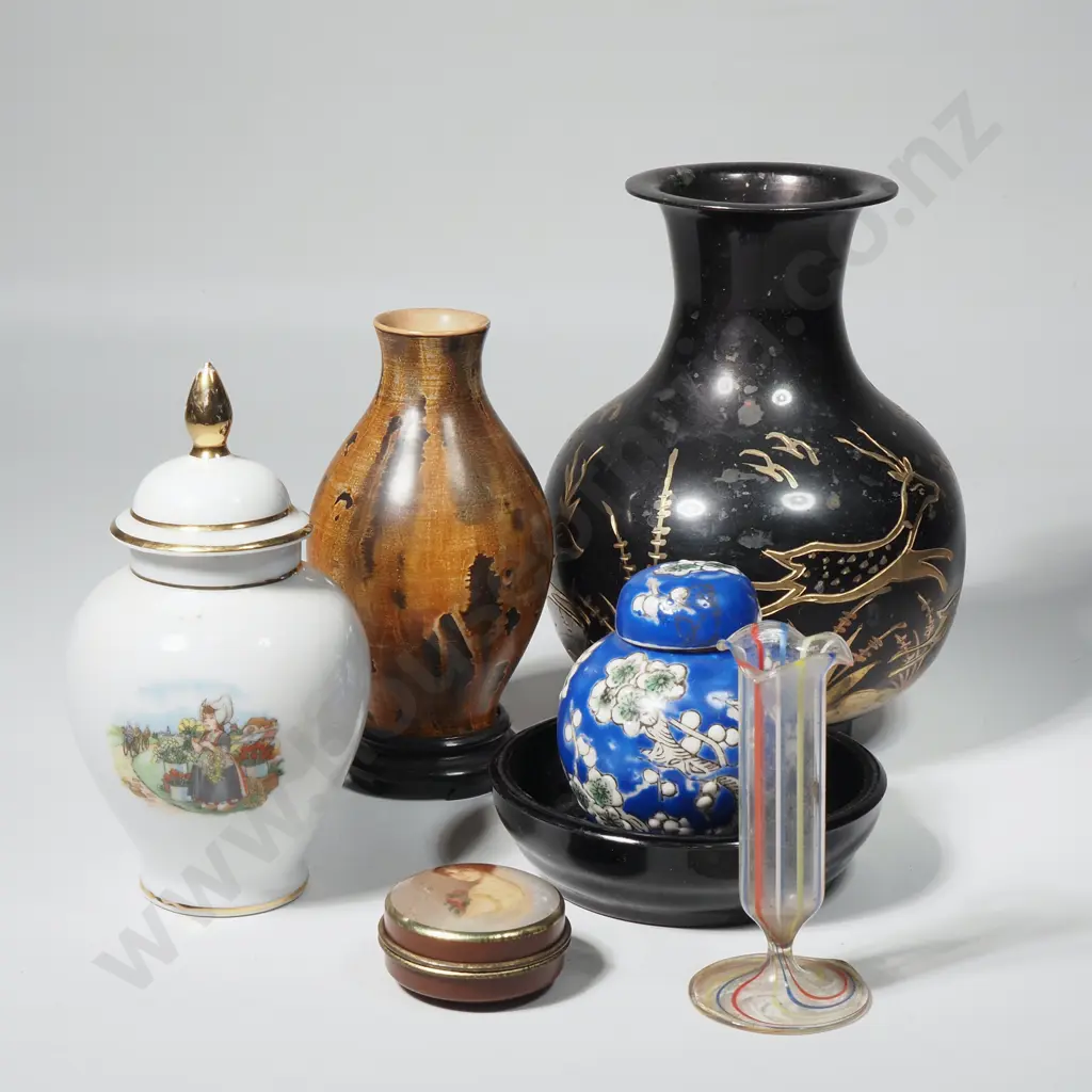 Assorted Lidded Porcelain Jars, and Vases Image 1++