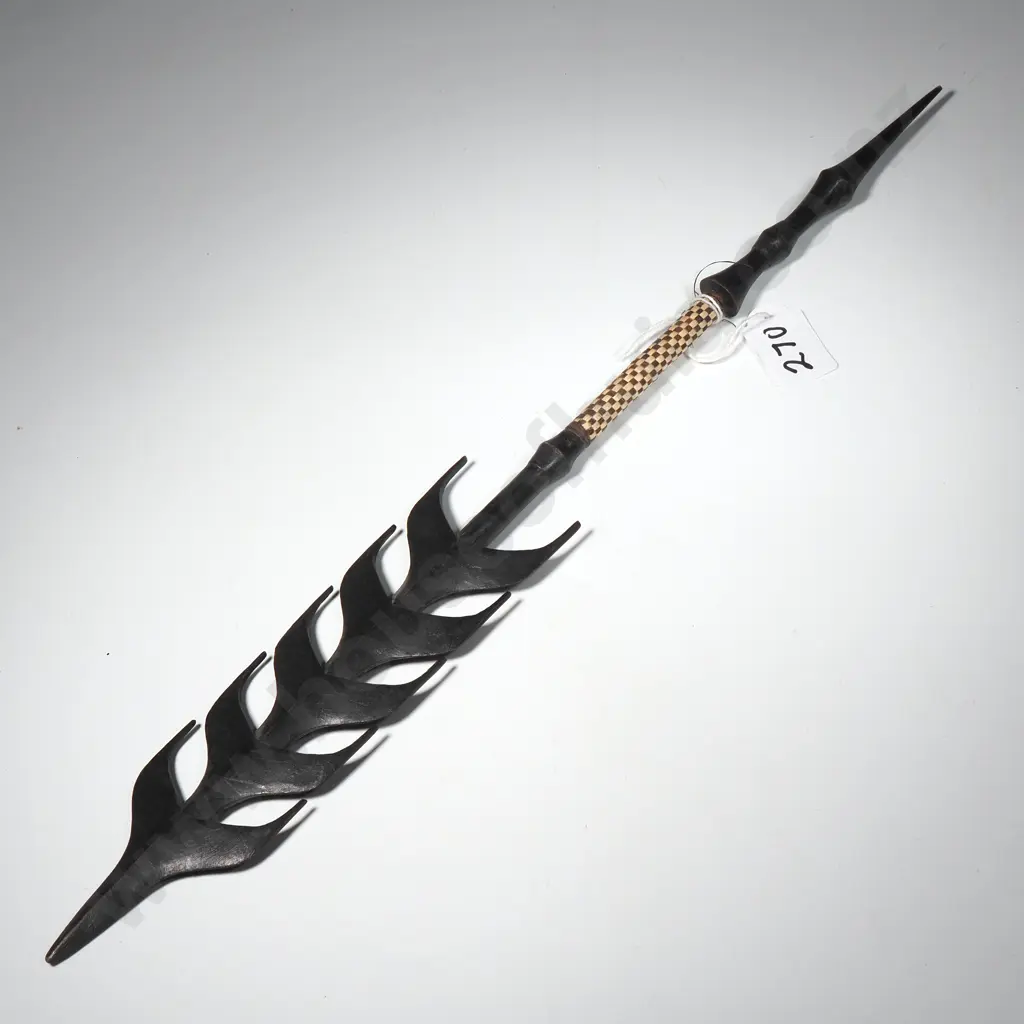 Solomon Island Barbed Spear w Chequered Pattern Wrapping on Handle Image 1++