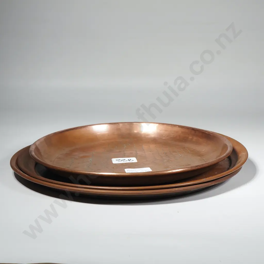3 x Antique Copper Serving Trays, One by Joseph Sankey Image 1++