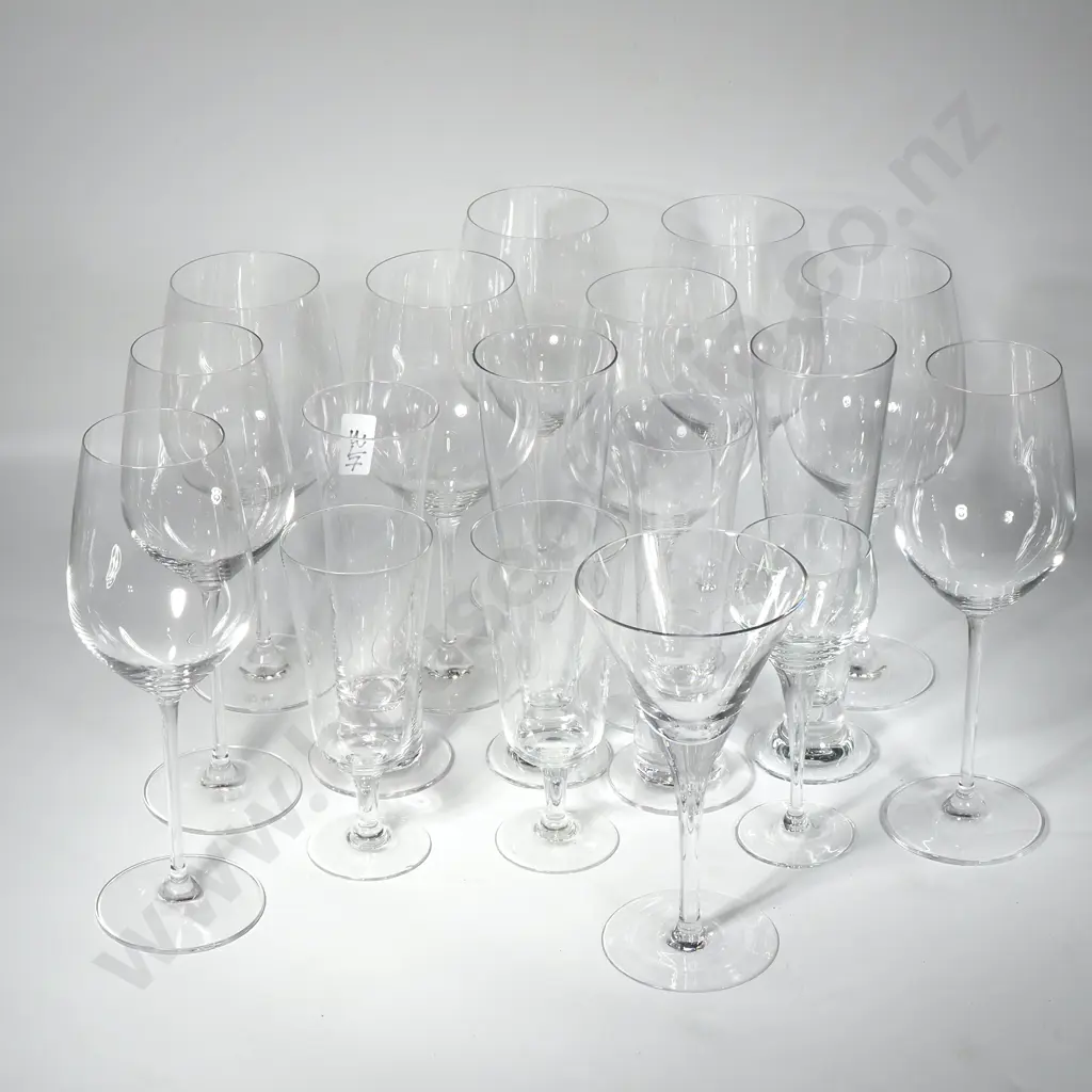 Large Group of Assorted Drinking Glasses Image 1++