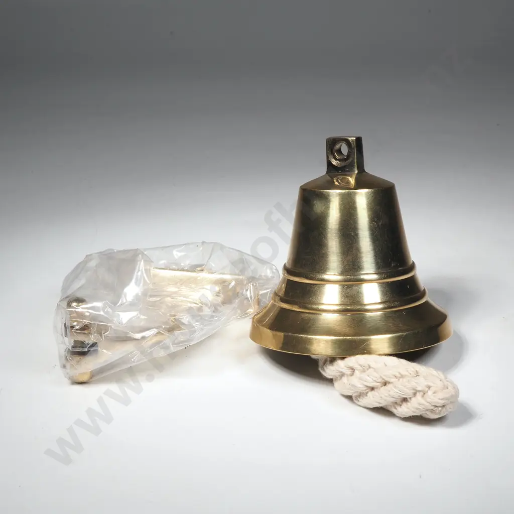 Polished Brass DoorBell Image 1++