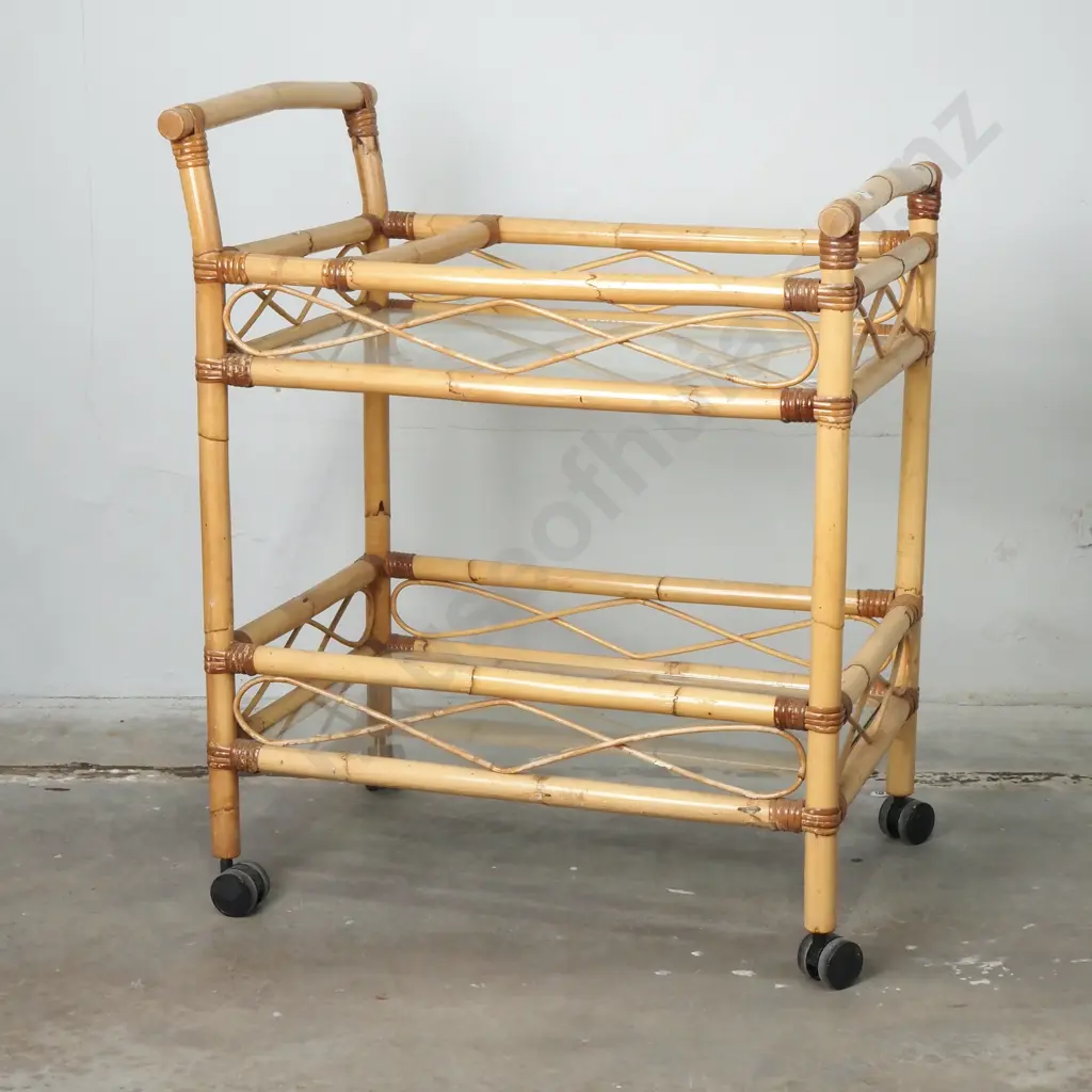 Mid Century Modern Bamboo Drinks Trolley Image 1++