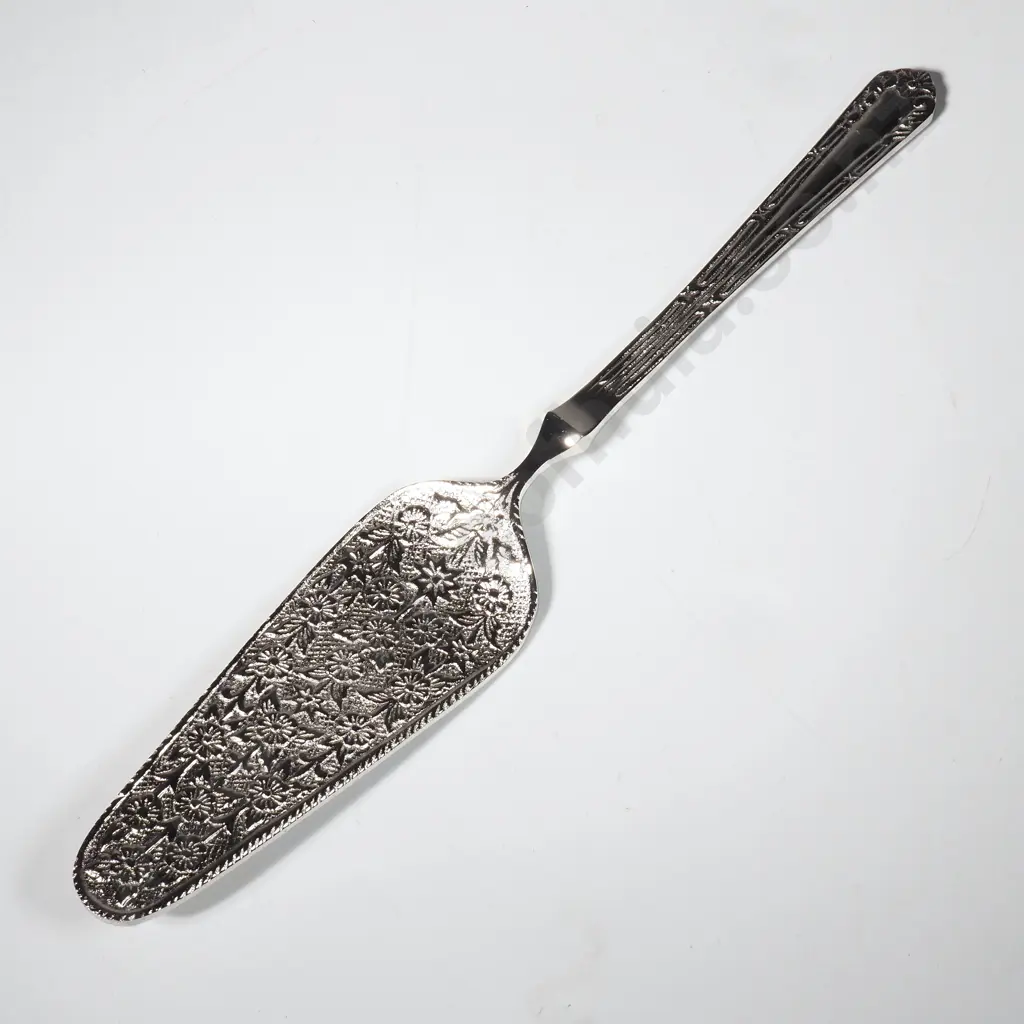 Cake Server Image 1++