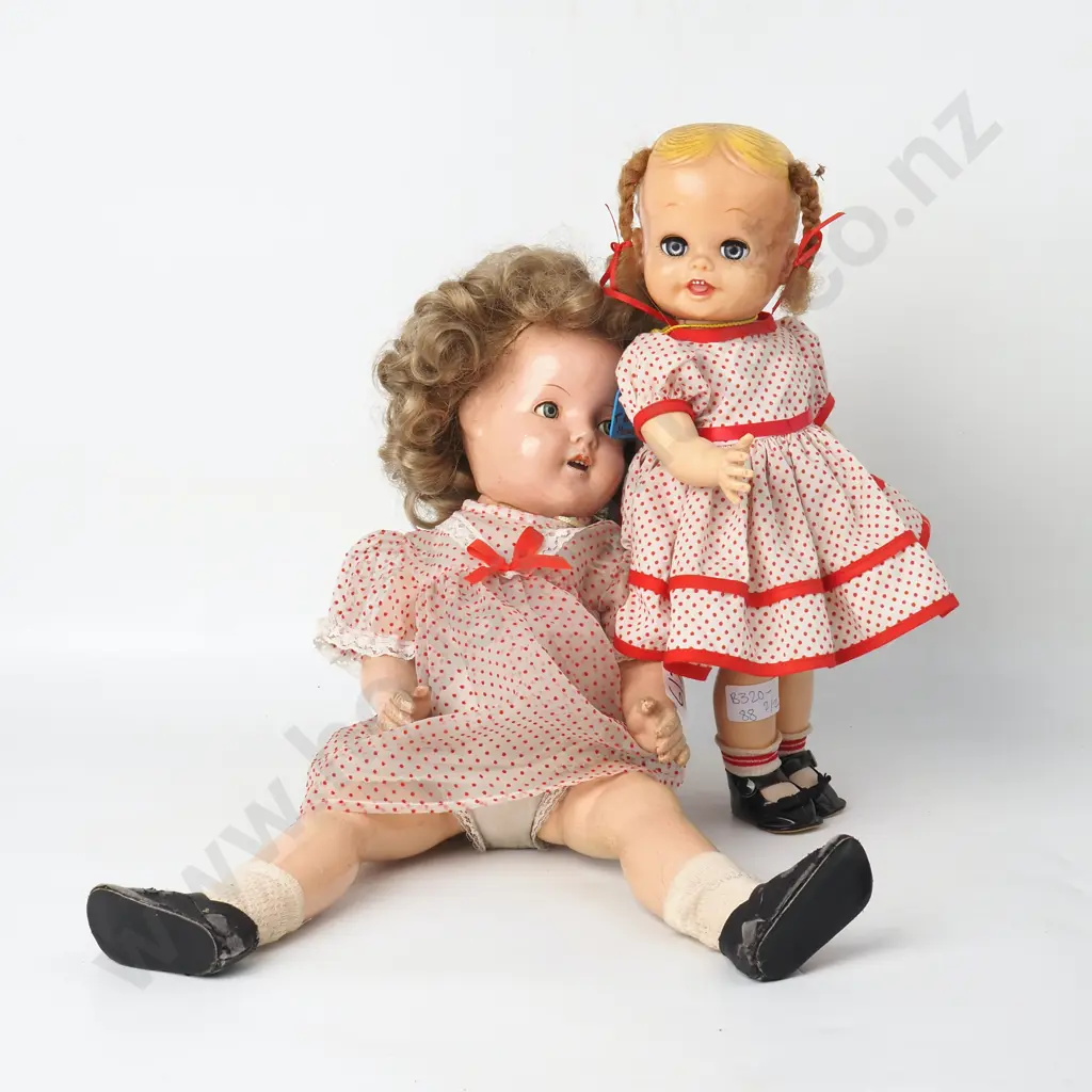 Pair of Shirley Temple Dolls Image 1++