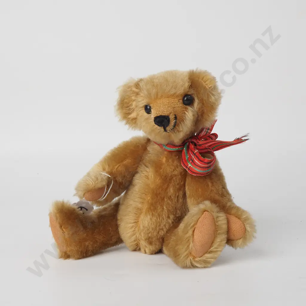 Small Teddy Bear with Articulate Limbs Image 1++