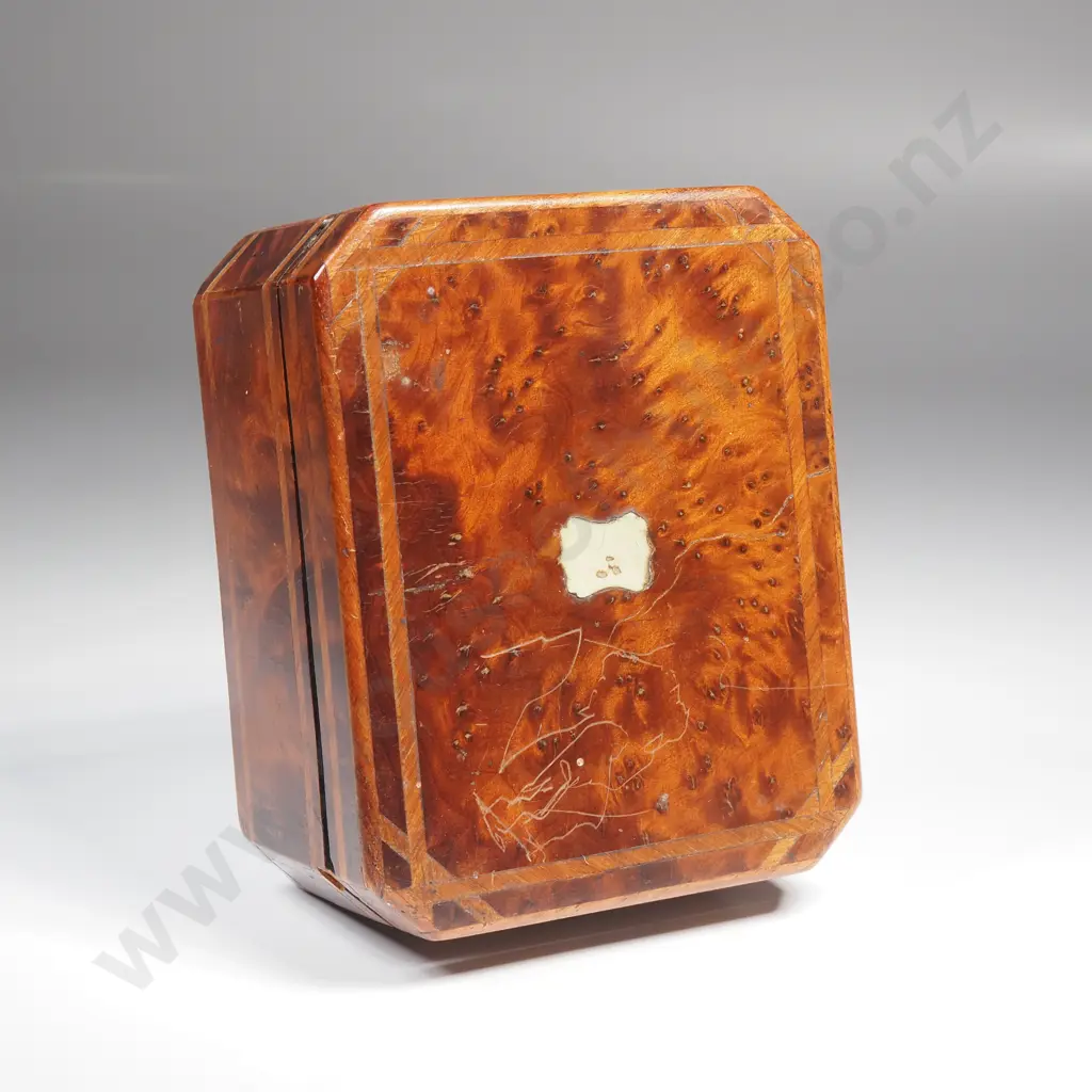 Victorian Burr Walnut Pocket Watch Case Image 1++