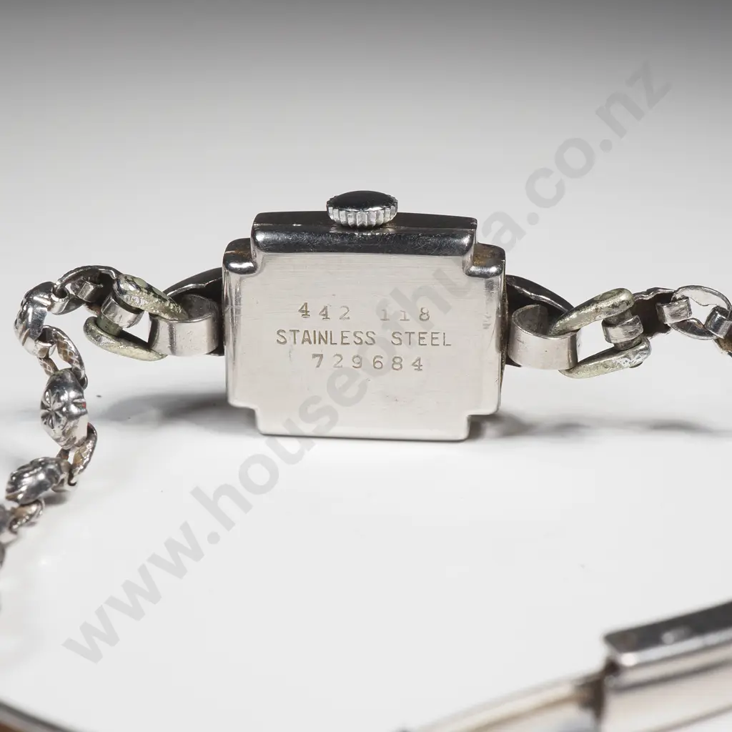 Vintage Baume Automatic Ladies Wrist Watch Image 1++
