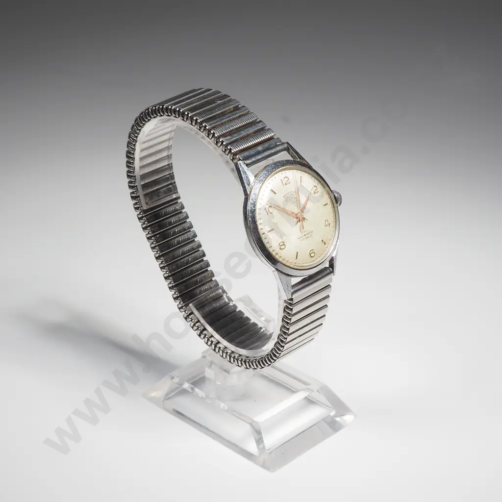 Vintage Technos Titan Gents Wristwatch Image 1++