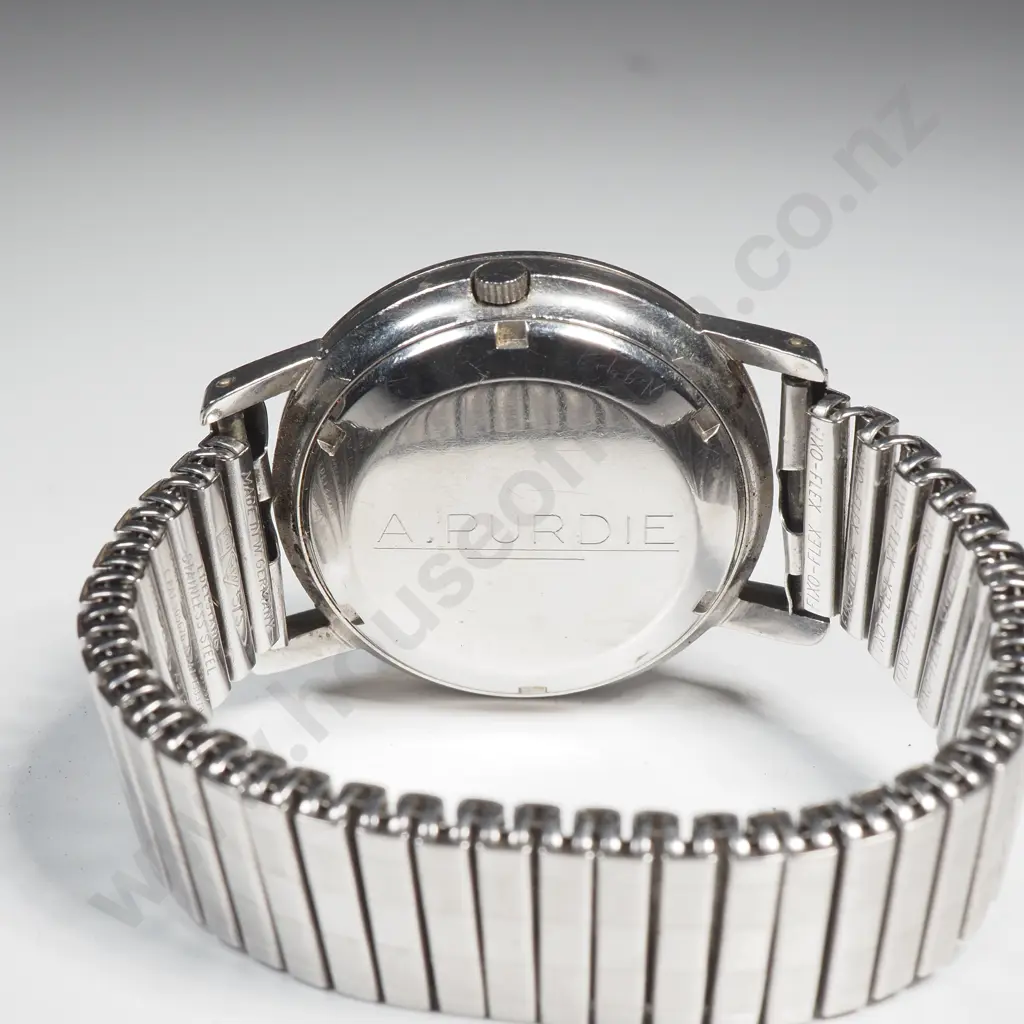 Vintage Eternamatic Gents Wristwatch Image 1++