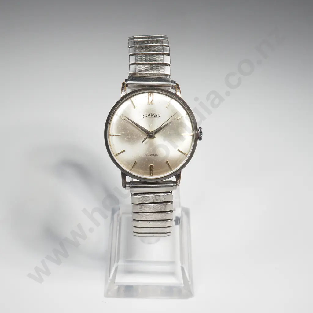 Vintage Roamer Gents Wristwatch Image 1++
