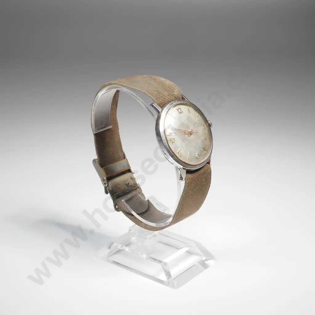 Vintage Gents Wrist Watch Image 1++