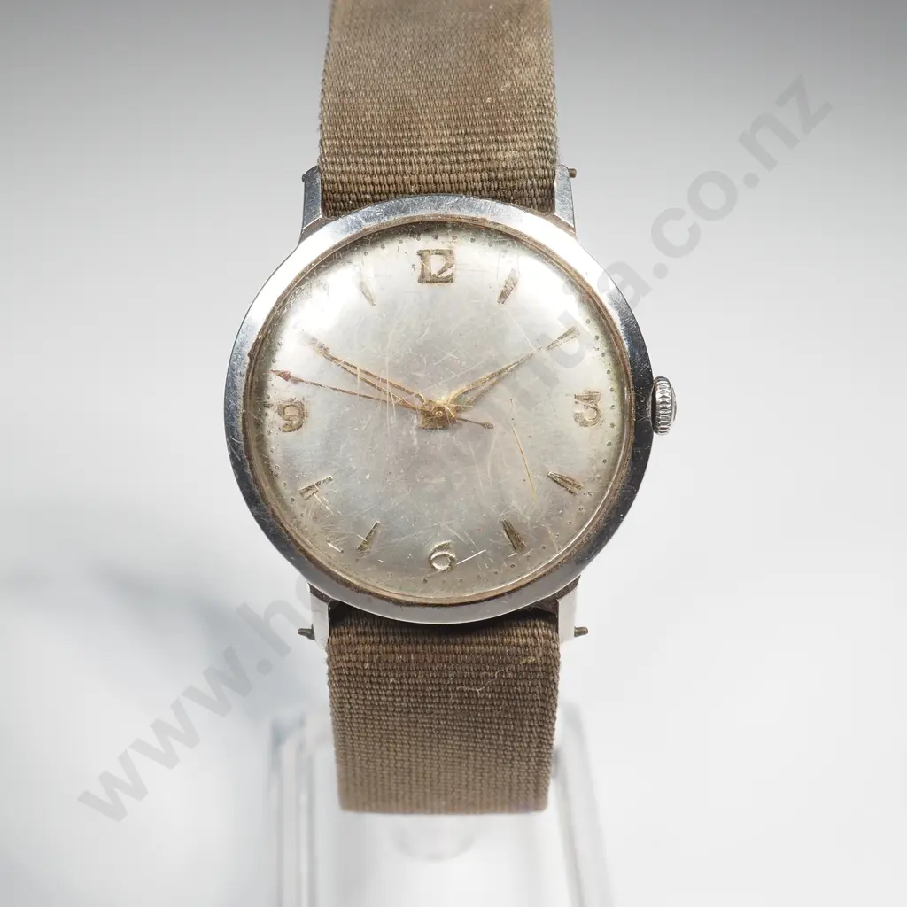 Vintage Gents Wrist Watch Image 1++