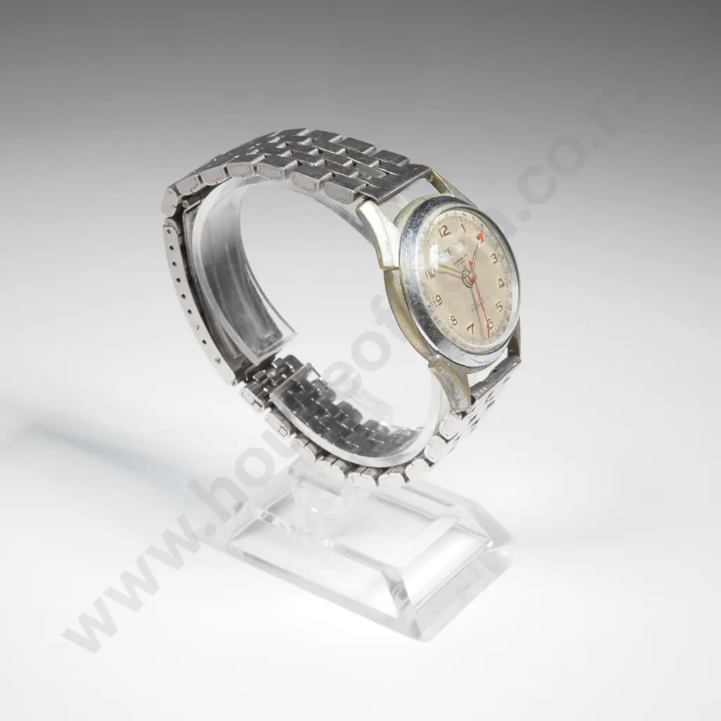 Vintage Saunders Ltd Gents Wristwatch Image 1++