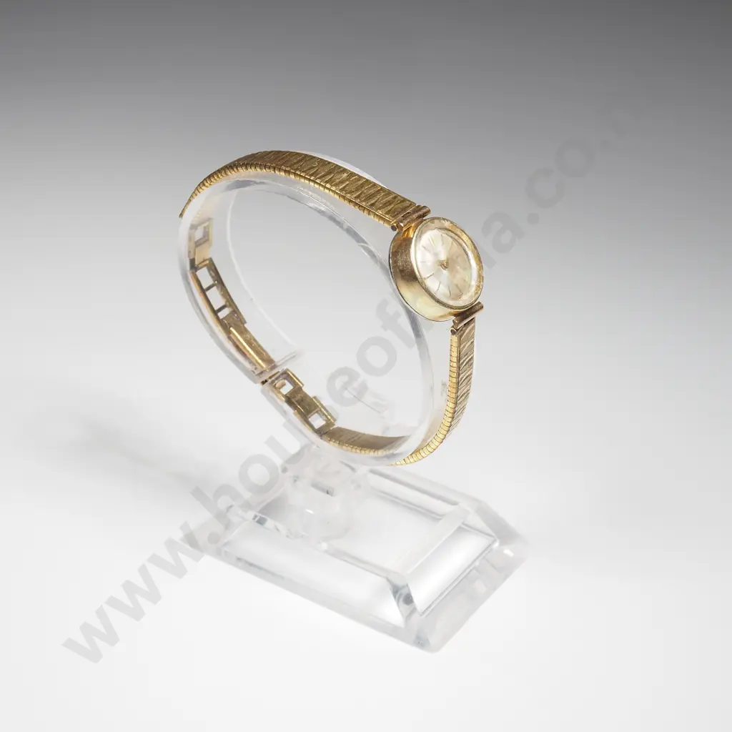 Vintage Tudor Ladies Wrist Watch AF Image 1++
