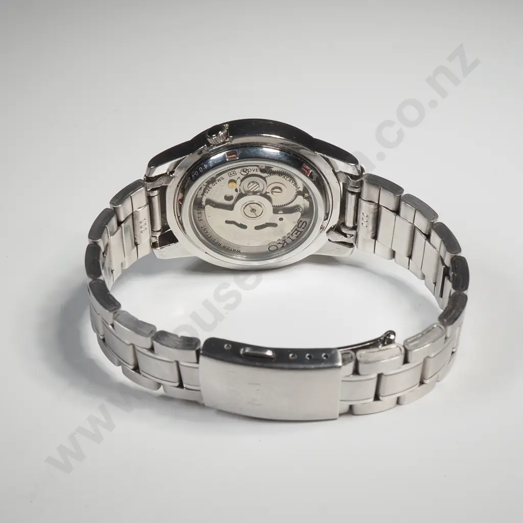 Vintage Seiko 5 Automatic Gents Wrist Watch Image 1++