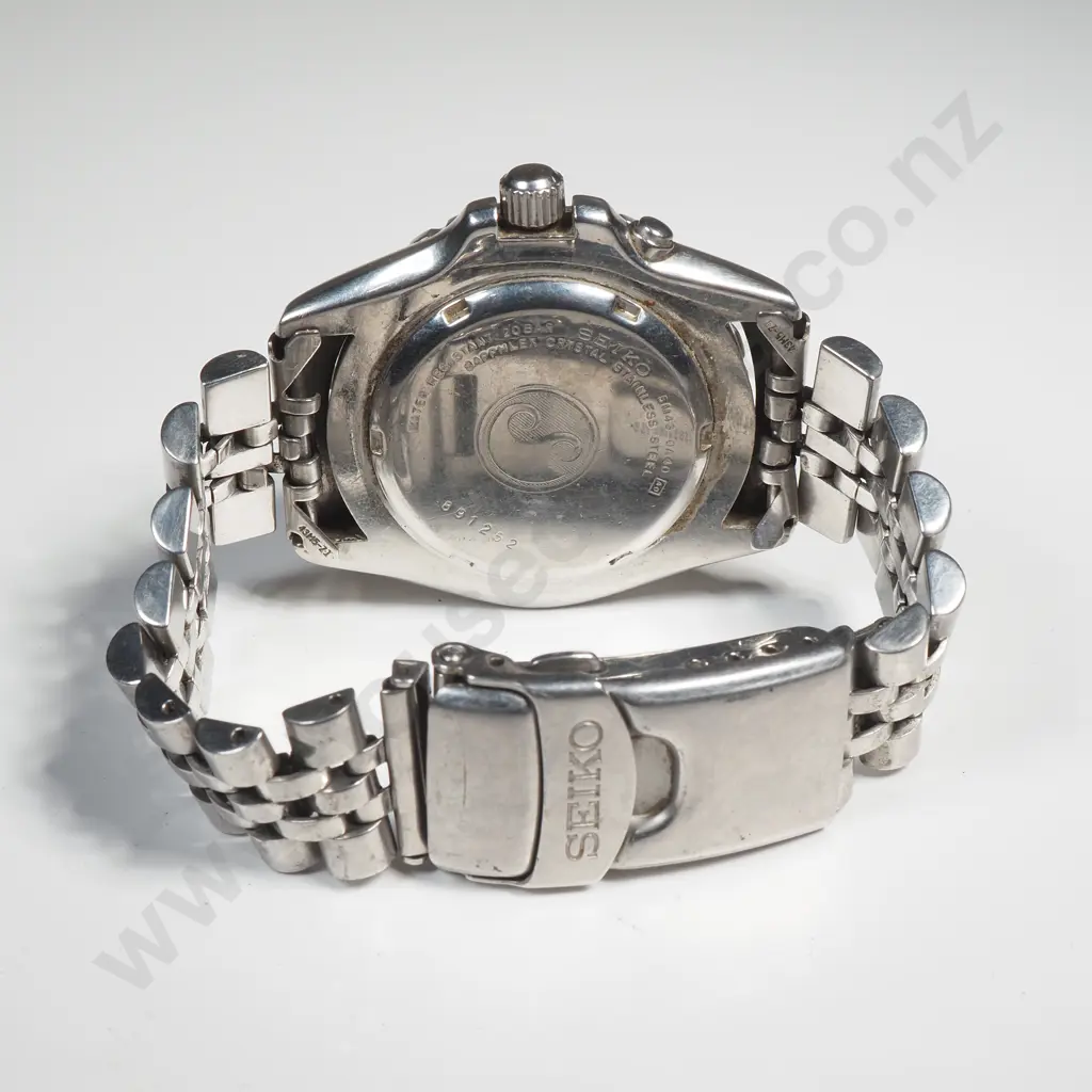 Seiko Gents Kinetic Sports Wristwatch Image 1++