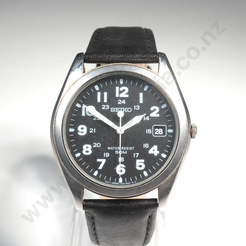 Vintage Seiko Automatic Gents Wrist Watch & Extra Strap Image 1++