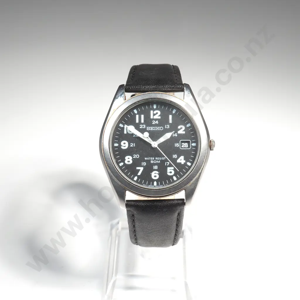 Vintage Seiko Automatic Gents Wrist Watch & Extra Strap Image 1++