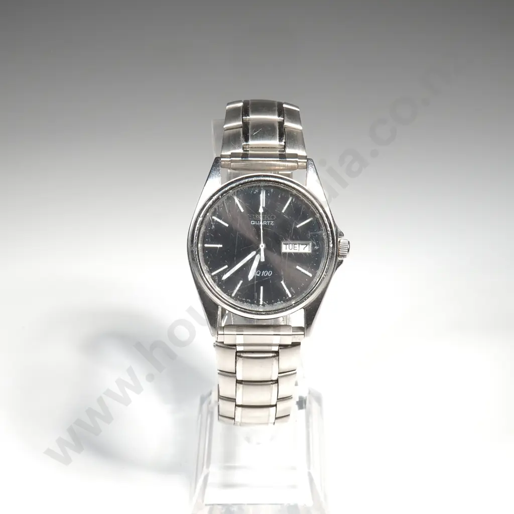 Seiko Quartz SQ 100 Wristwatch Image 1++